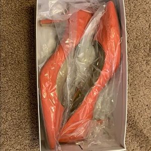 Nine West Orange Pumps